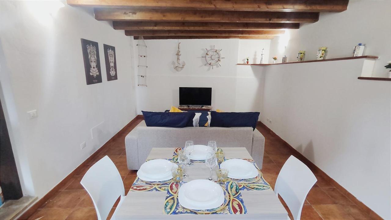 Porto Centro Storico Spiaggia Wi-Fi&Self Check-In Castellammare del Golfo Eksteriør billede